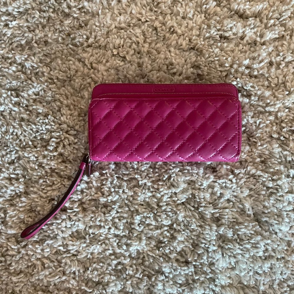 Coach Quilted Double Accordion Zip Wallet